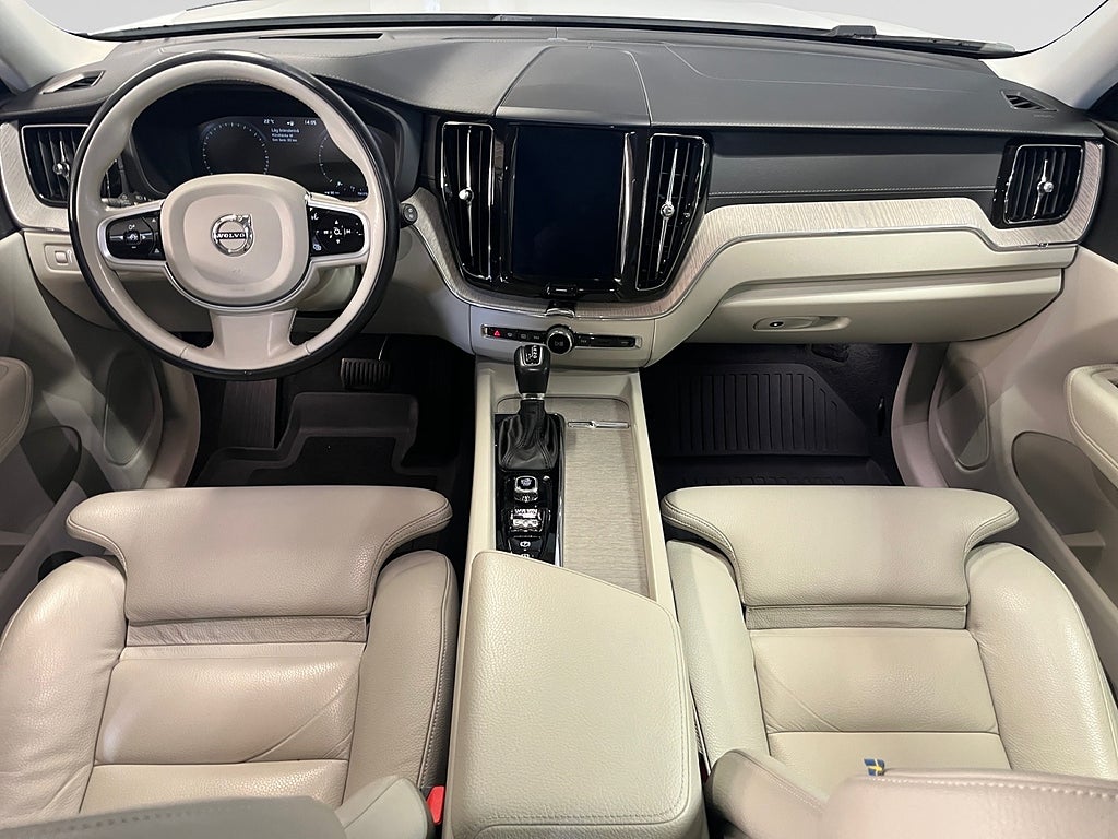 Volvo XC60 2019 - miniatyr 10