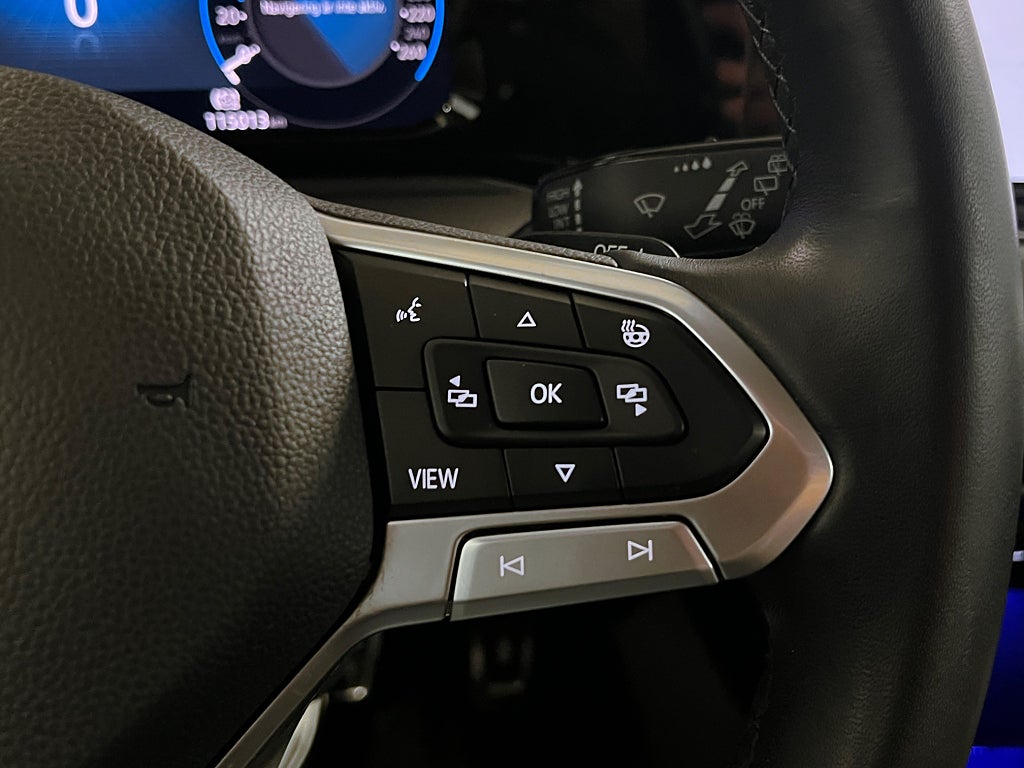 Volkswagen Golf Alltrack 2023 - miniatyr 19