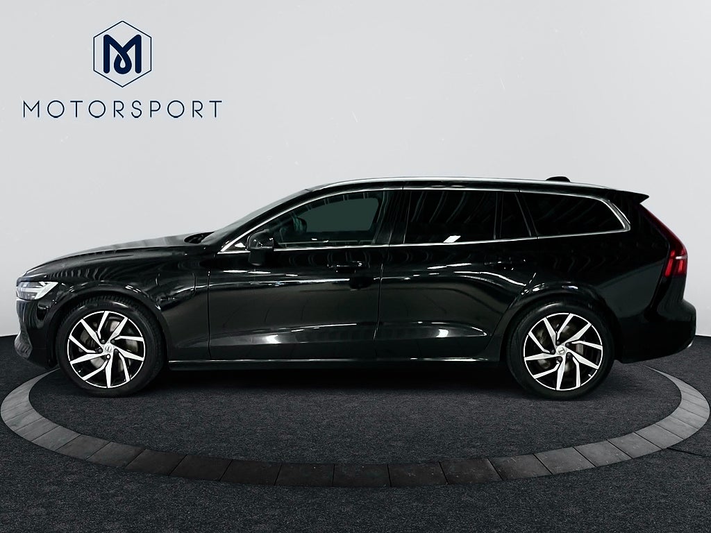 Volvo V60 2020 - miniatyr 2