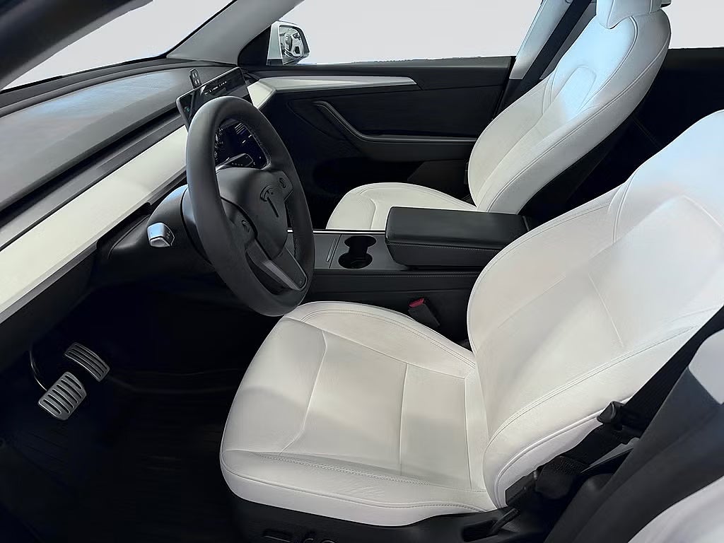 Tesla Model Y 2023 - miniatyr 14