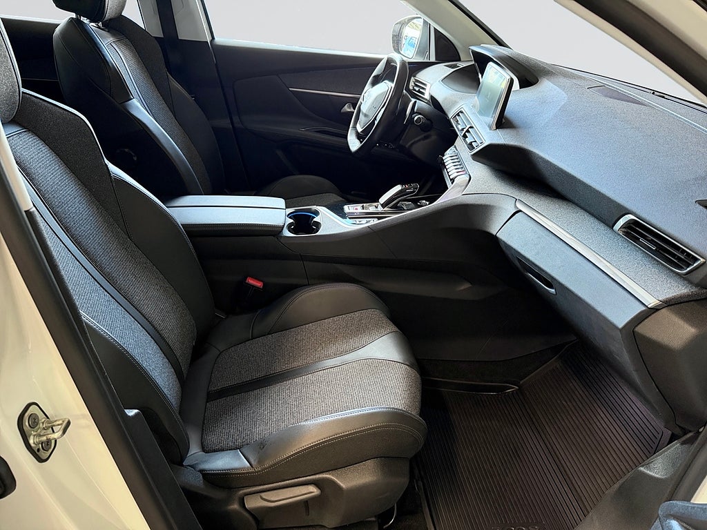 Peugeot 3008 2020 - miniatyr 16