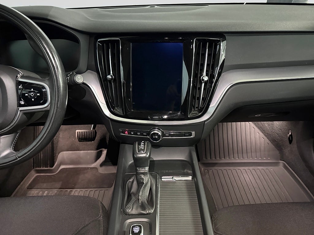Volvo V60 Cross Country 2019 - miniatyr 13