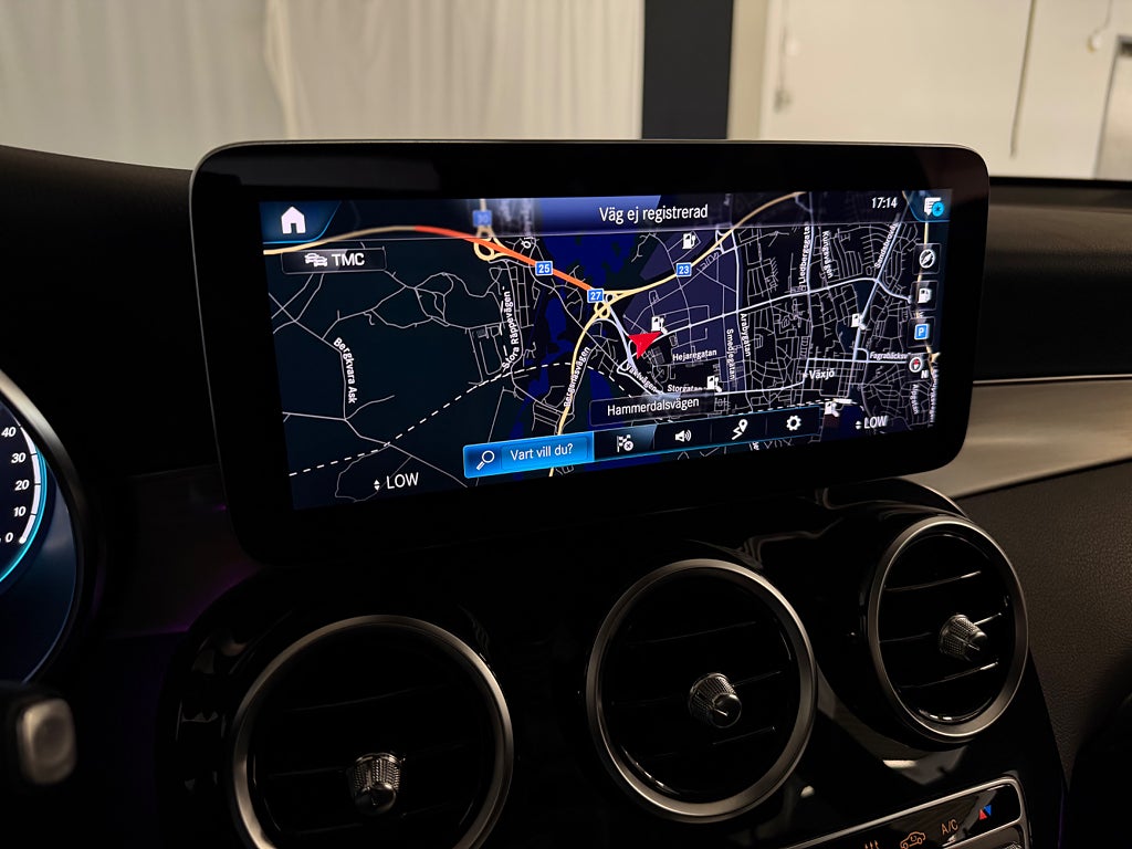 Mercedes-Benz GLC300 de 2022 - miniatyr 23