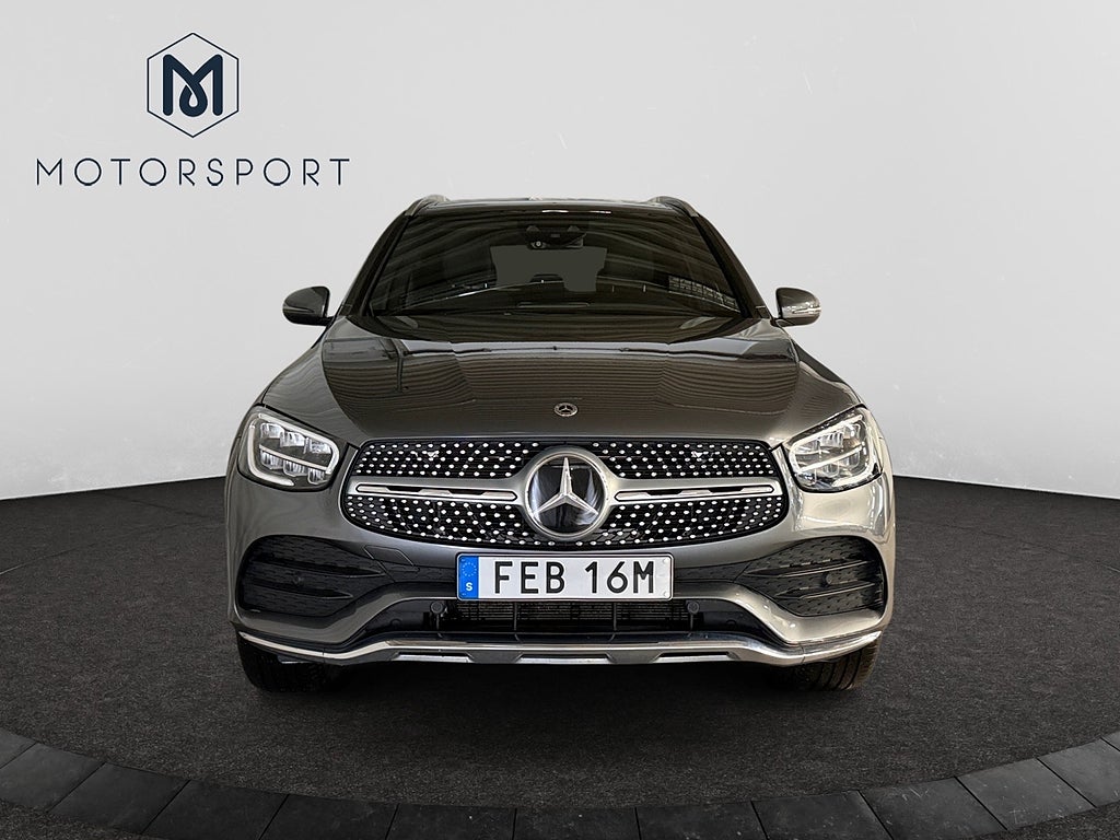 Mercedes-Benz GLC300 de 2022 - miniatyr 10