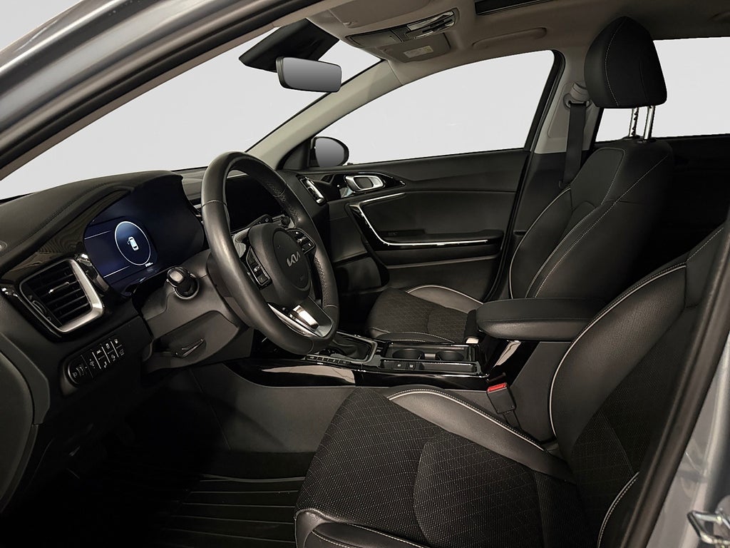 Kia Ceed 2023 - miniatyr 12
