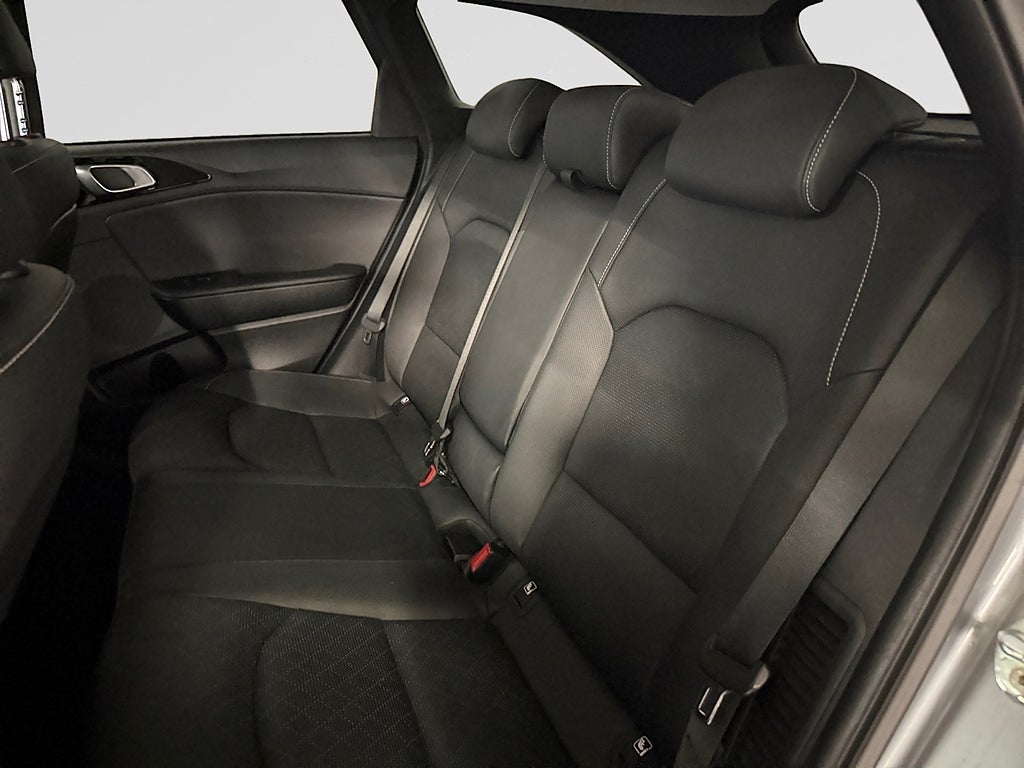 Kia Ceed 2023 - miniatyr 17