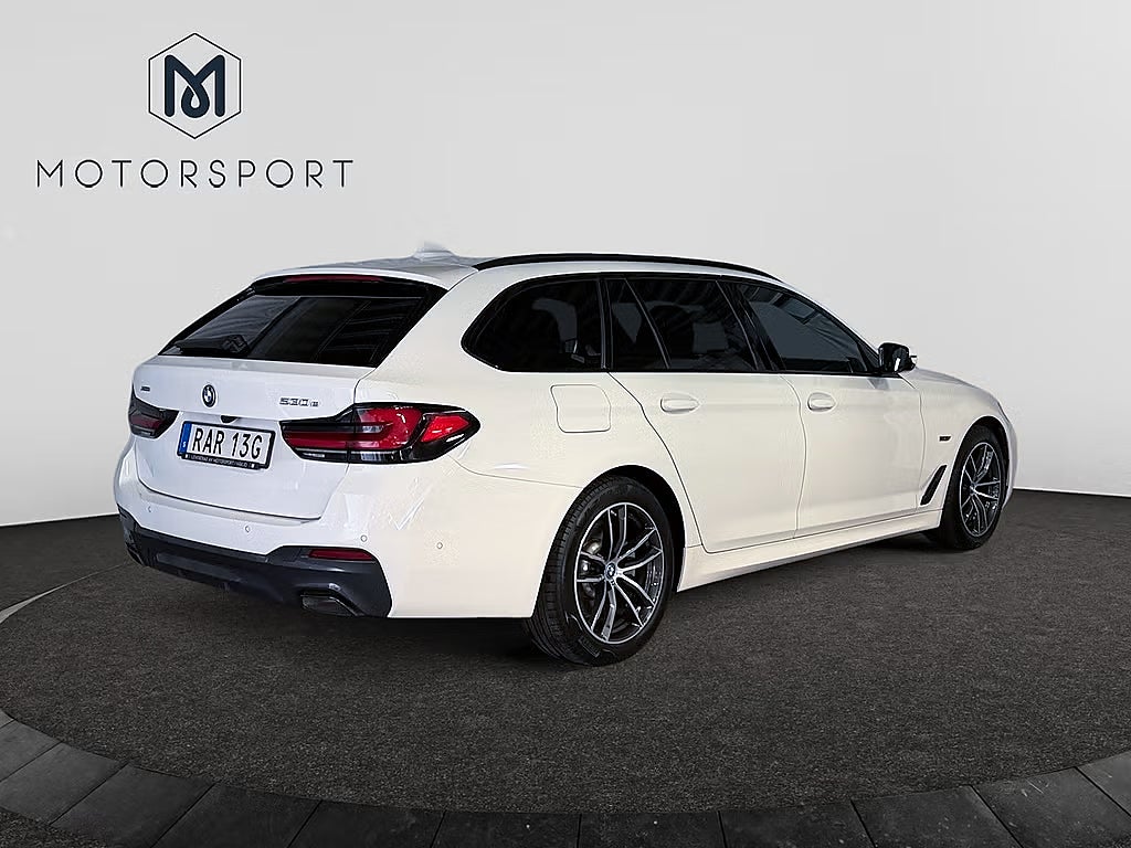 BMW 530e 2024 - miniatyr 4