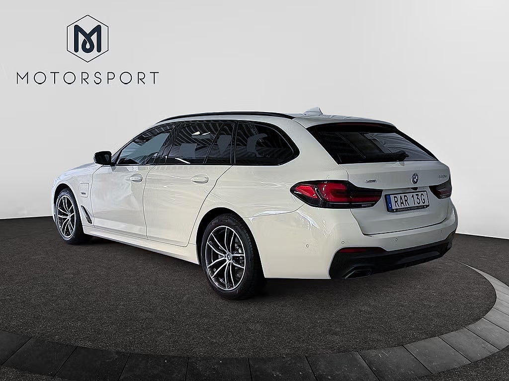 BMW 530e 2024 - miniatyr 8