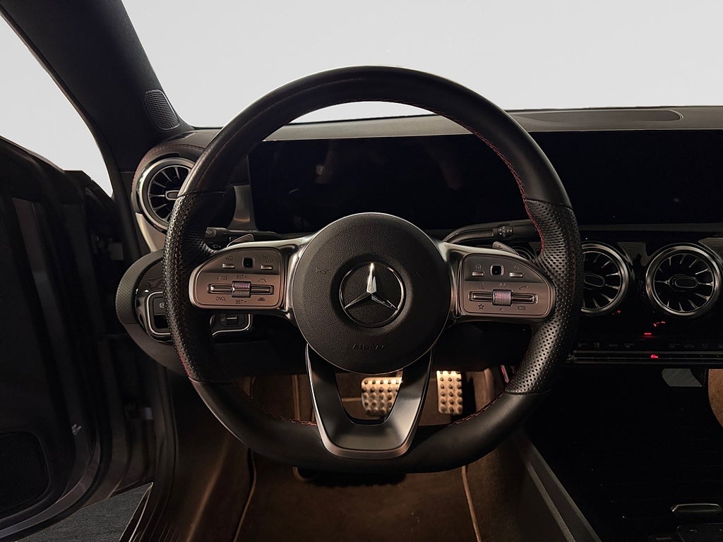 Mercedes-Benz CLA250 e 2023 - miniatyr 16