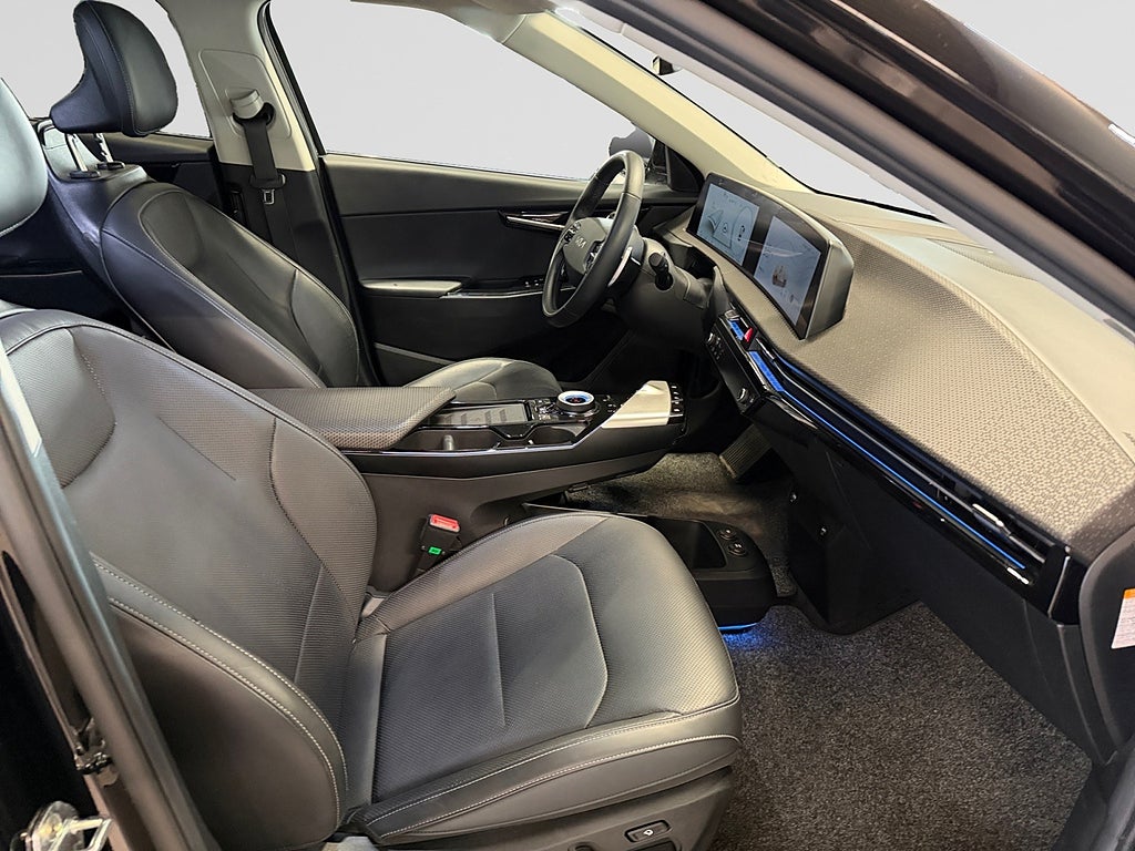 Kia EV6 2023 - miniatyr 16