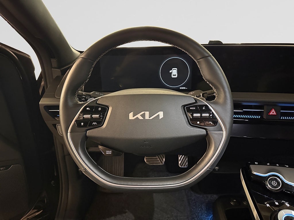 Kia EV6 2023 - miniatyr 17