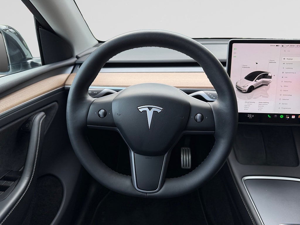 Tesla Model Y 2024 - miniatyr 14