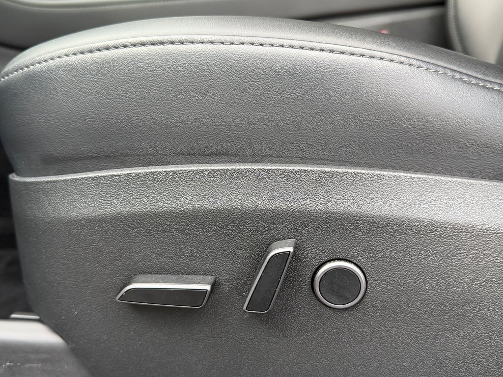 Tesla Model Y 2024 - miniatyr 21
