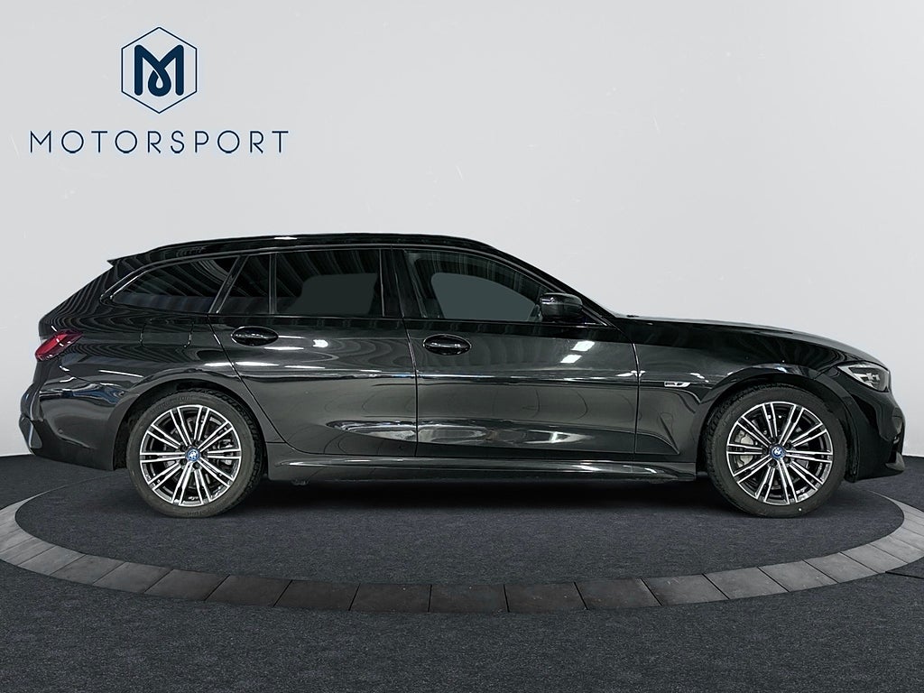 BMW 330e 2022 - miniatyr 9