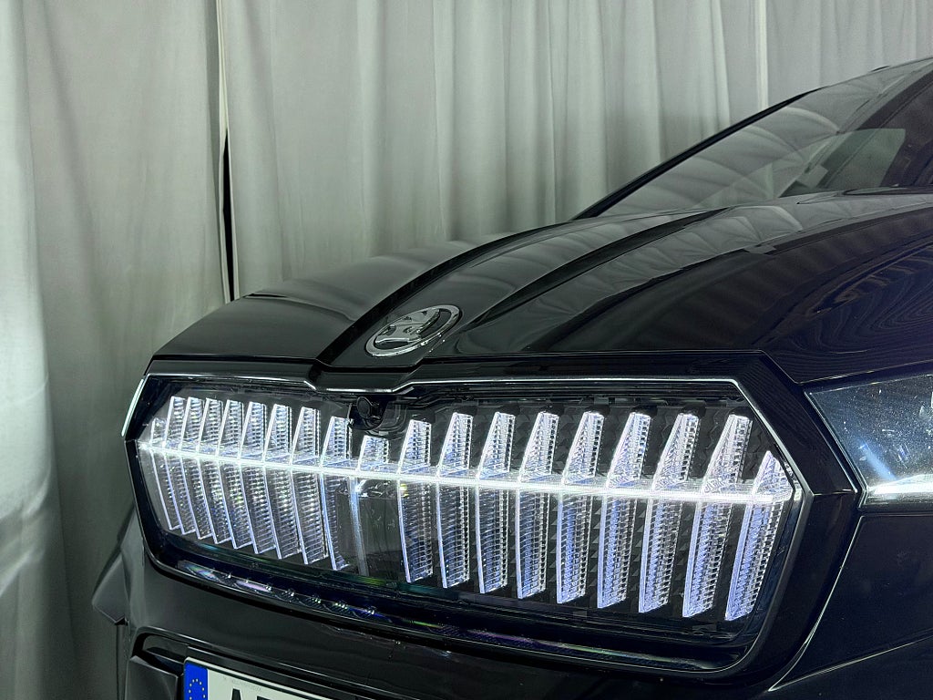 Skoda Enyaq iV 2023 - miniatyr 18