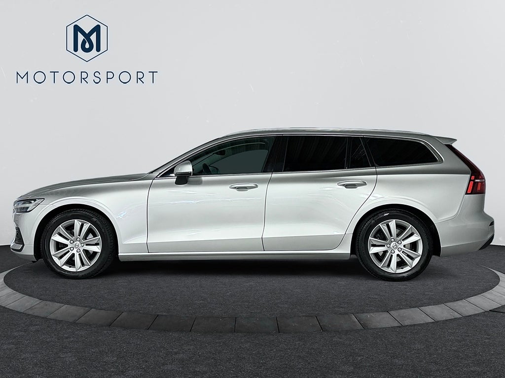 Volvo V60 2019 - miniatyr 2
