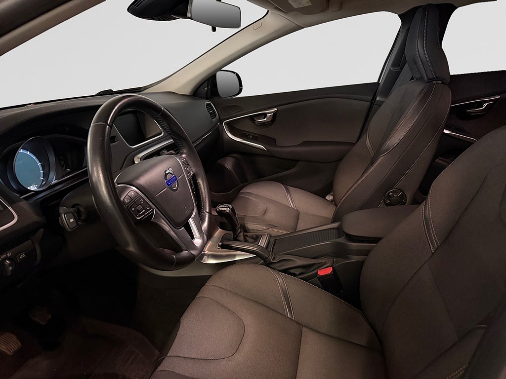 Volvo V40 Cross Country 2016 - miniatyr 11