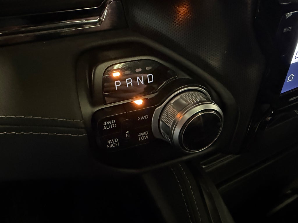 Dodge RAM 1500 2022 - miniatyr 23