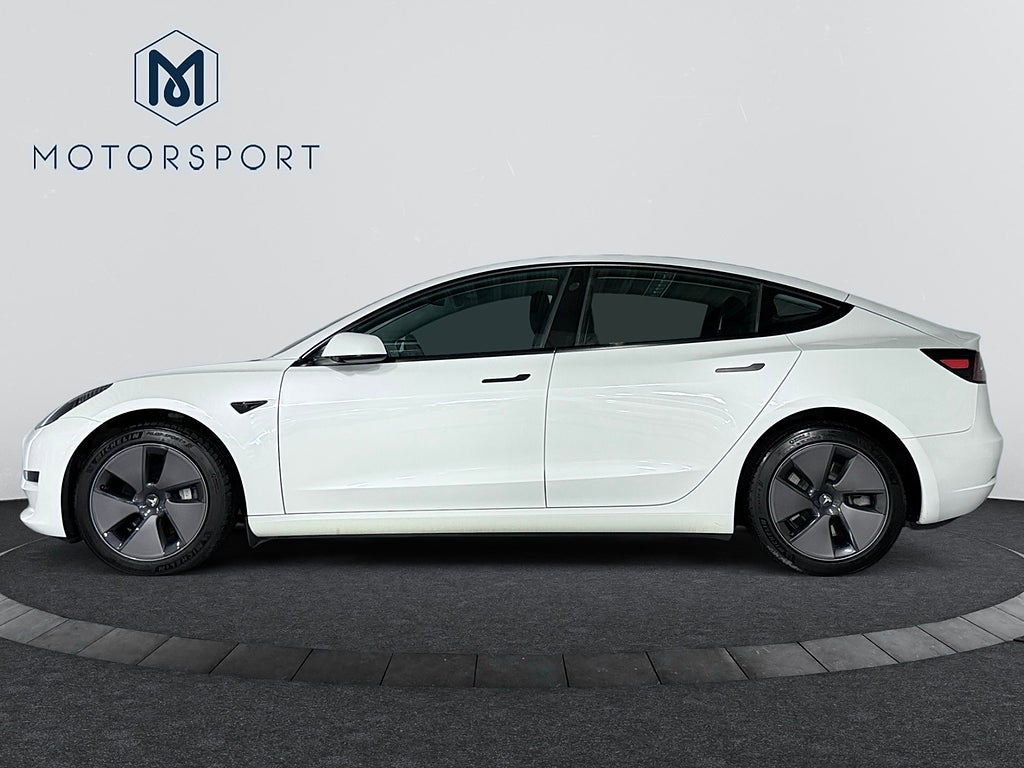 Tesla Model 3 2023 - miniatyr 4