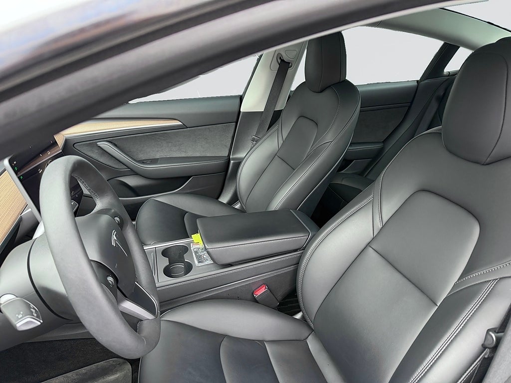 Tesla Model 3 2023 - miniatyr 10