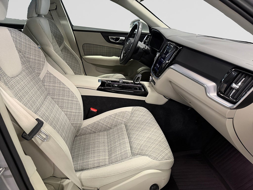 Volvo V60 2023 - miniatyr 17