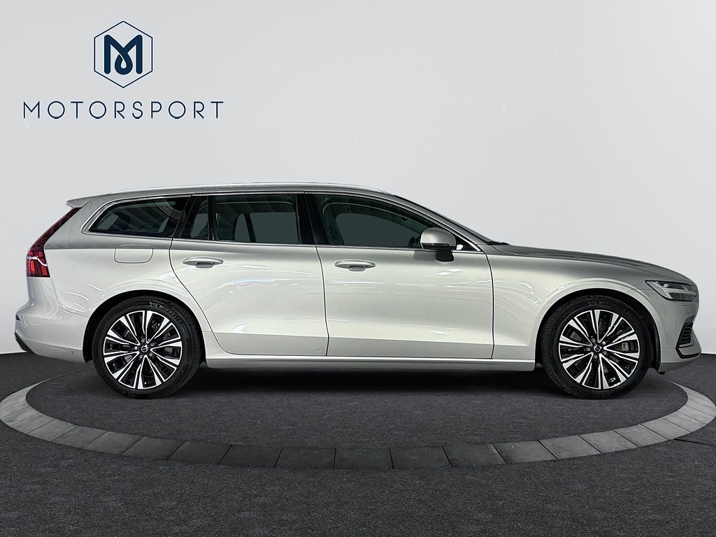 Volvo V60 2023 - miniatyr 9