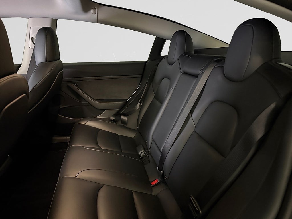 Tesla Model 3 2022 - miniatyr 17
