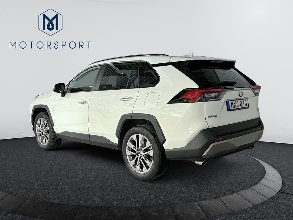 Toyota RAV4 2023 - miniatyr 4