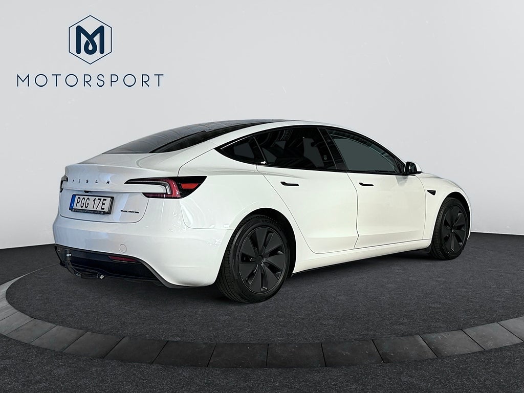 Tesla Model 3 2024 - miniatyr 8