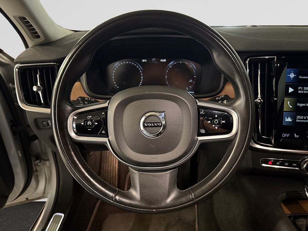 Volvo V90 2018 - miniatyr 14