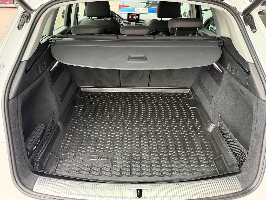 Audi Q5 2018 - miniatyr 16