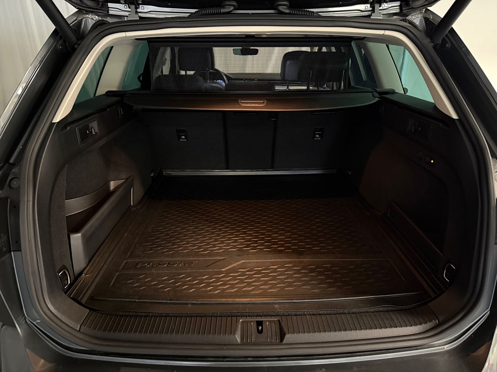 Volkswagen Passat 2016 - miniatyr 18