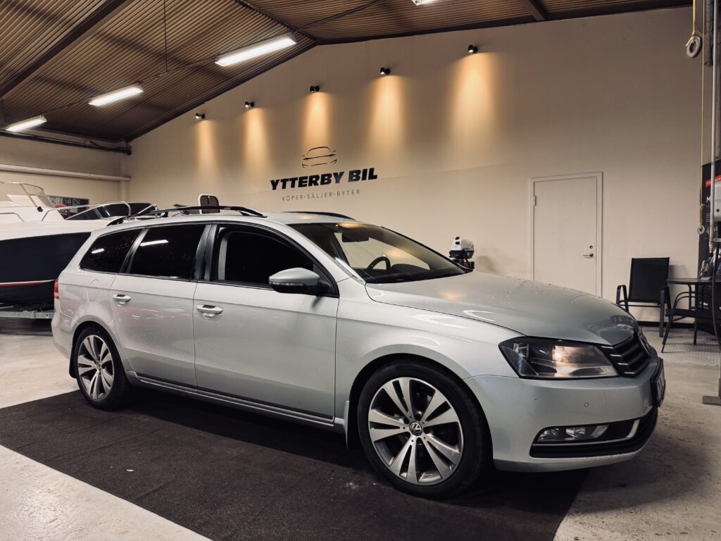 Volkswagen Passat 2.0 TDI Sport 18" Fälgar Auto A-Traktor