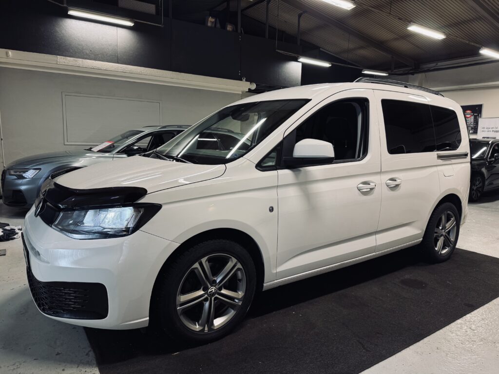 Volkswagen Caddy 2.0 TDI BMT EURO-6 Automat Facelift 5-Sits MOMS Företag