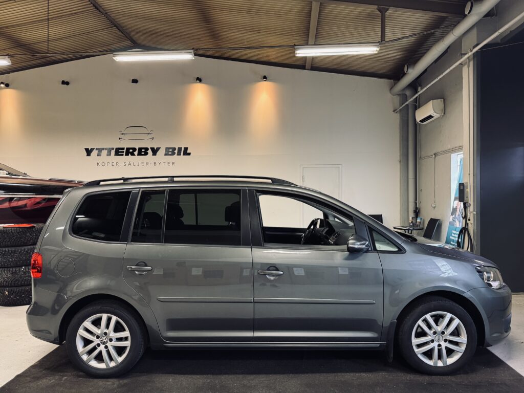Volkswagen Touran - miniatyr 2