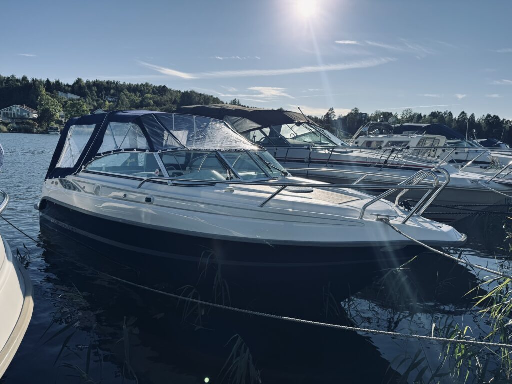 Uttern D68 Exclusive Mercruiser 4,3 MPI 220hk Ankarspel