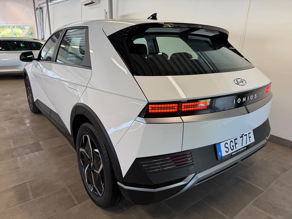Hyundai IONIQ 5 2023 - miniatyr 5
