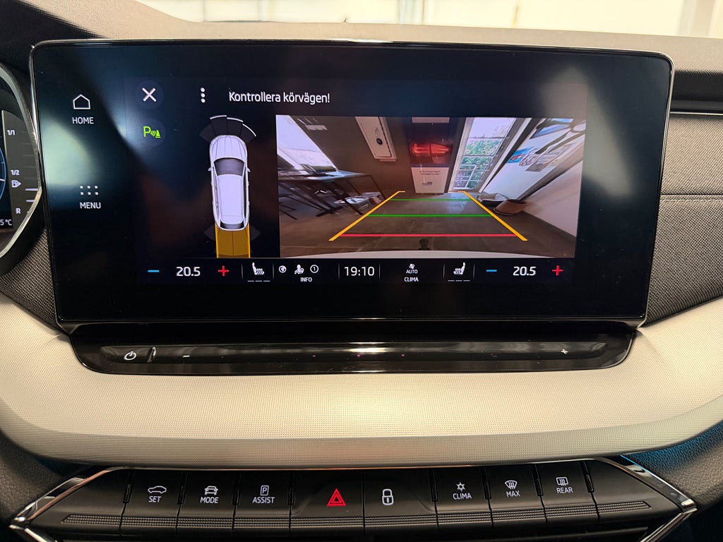 Skoda Octavia 2023 - miniatyr 13