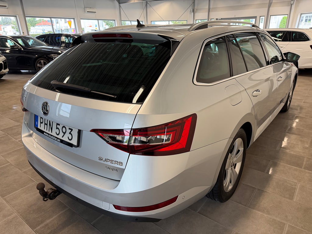 Skoda Superb 2017 - miniatyr 6