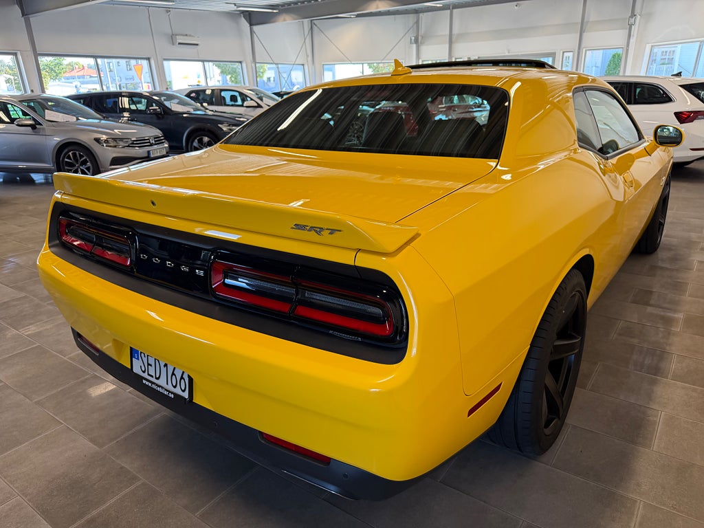 Dodge Challenger 2018 - miniatyr 6
