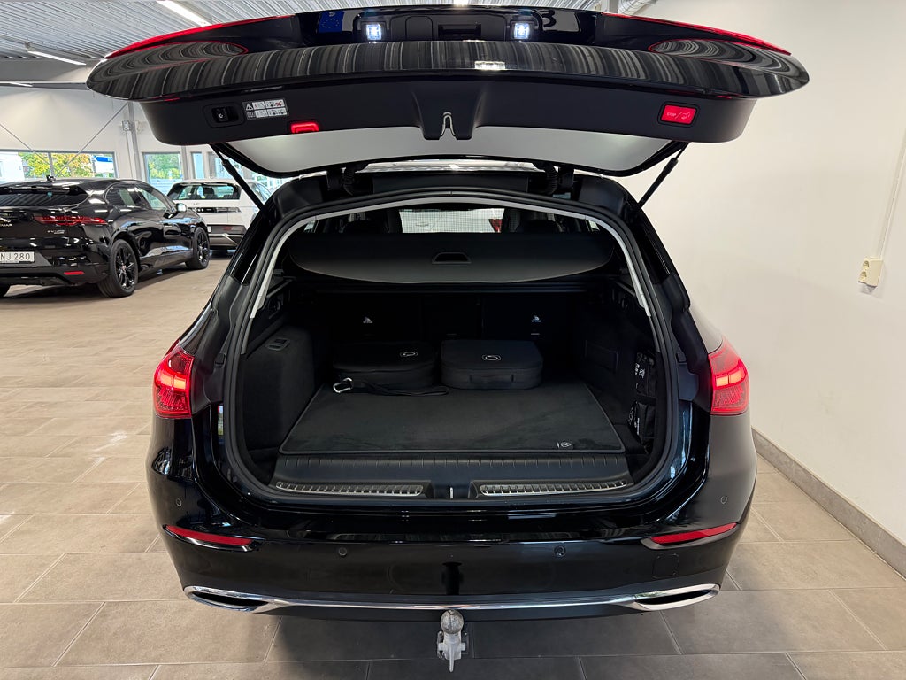 Mercedes-Benz C 2024 - miniatyr 6