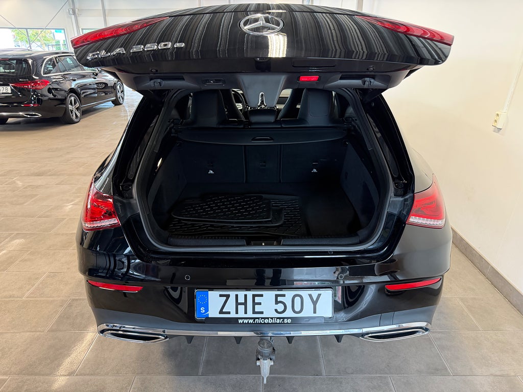 Mercedes-Benz CLA 2023 - miniatyr 6