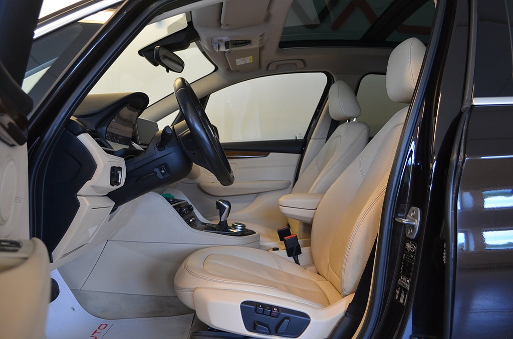 BMW 218 2015 - miniatyr 11