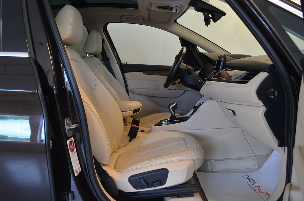 BMW 218 2015 - miniatyr 15