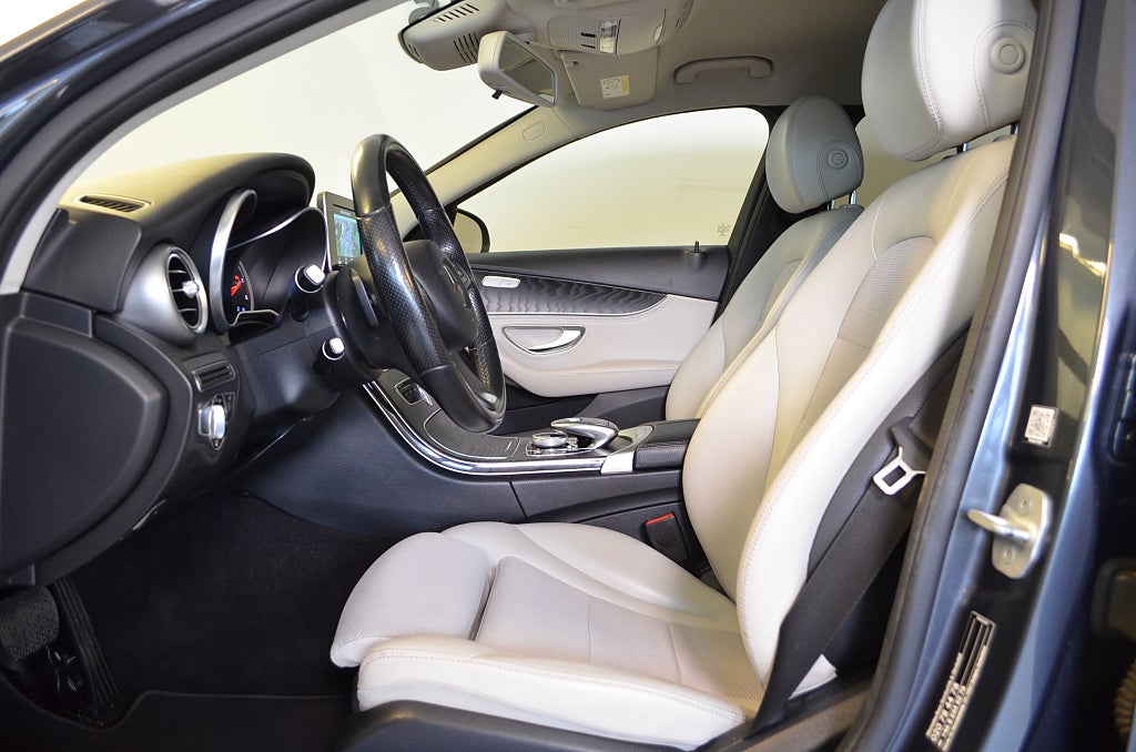 Mercedes-Benz C250 d 2016 - miniatyr 2