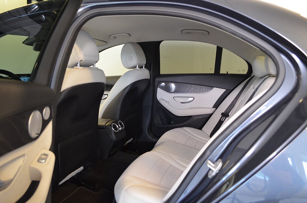 Mercedes-Benz C250 d 2016 - miniatyr 16