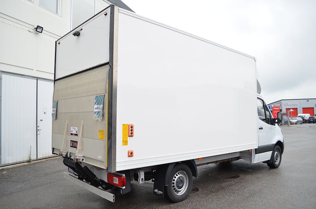 Mercedes-Benz Sprinter 2019 - miniatyr 7