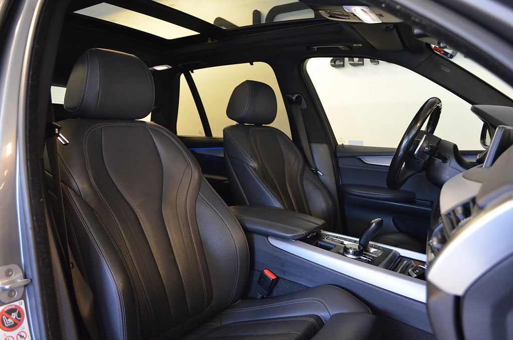 BMW X5 2018 - miniatyr 3