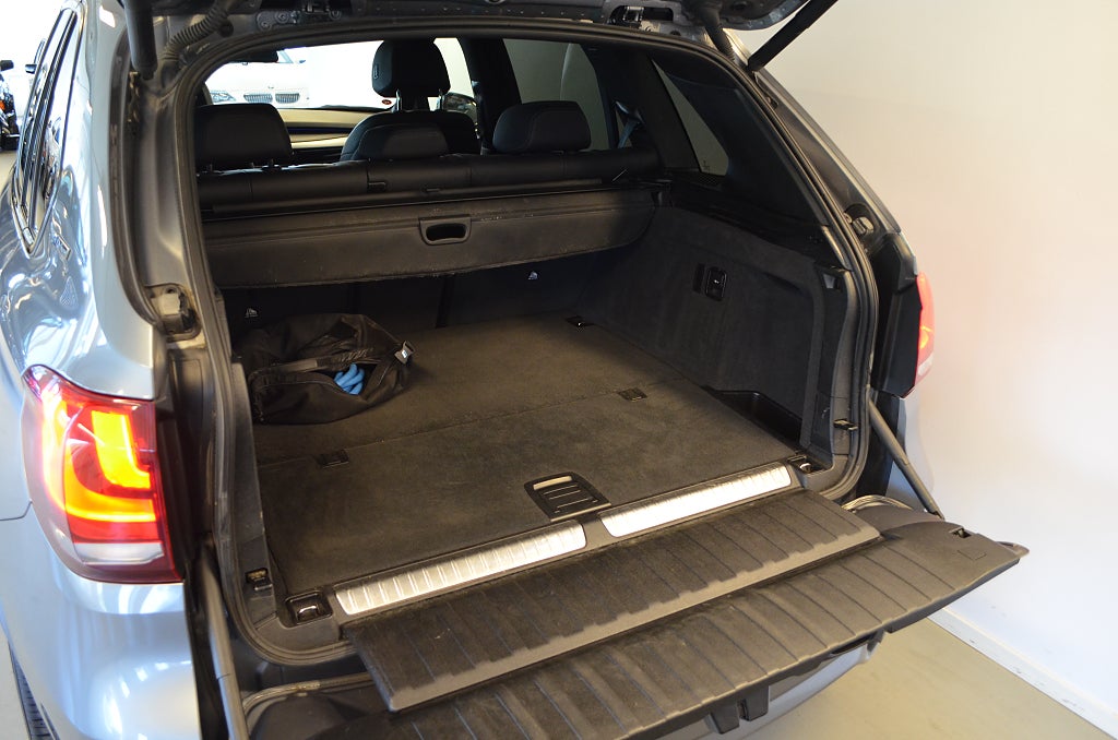 BMW X5 2018 - miniatyr 9
