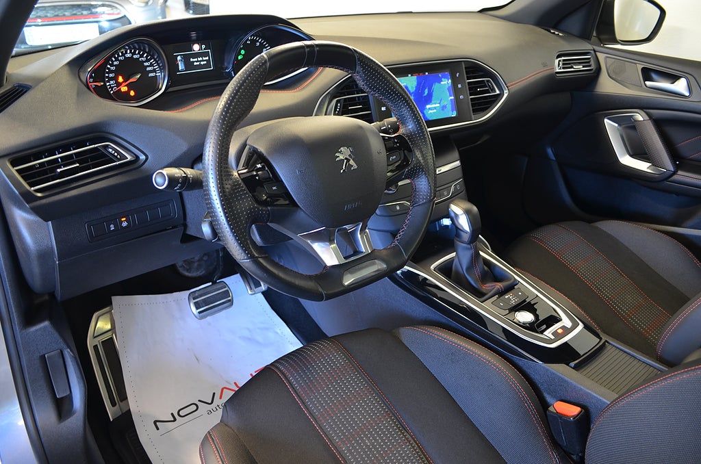 Peugeot 308 2018 - miniatyr 6